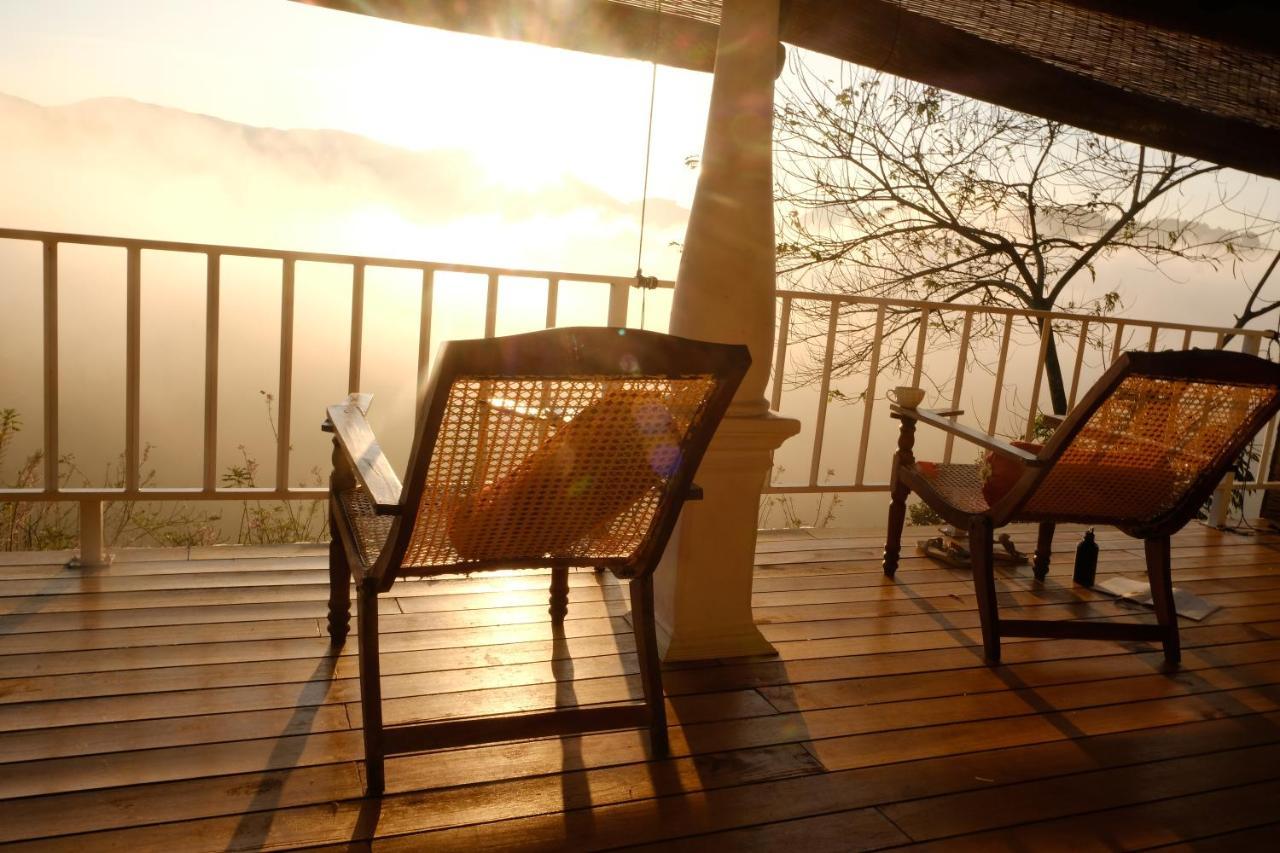 Welikande Yoga Retreats Hotel Digana Bagian luar foto