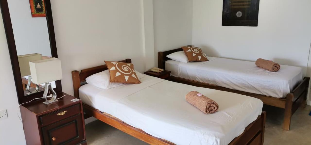 Welikande Yoga Retreats Hotel Digana Bagian luar foto