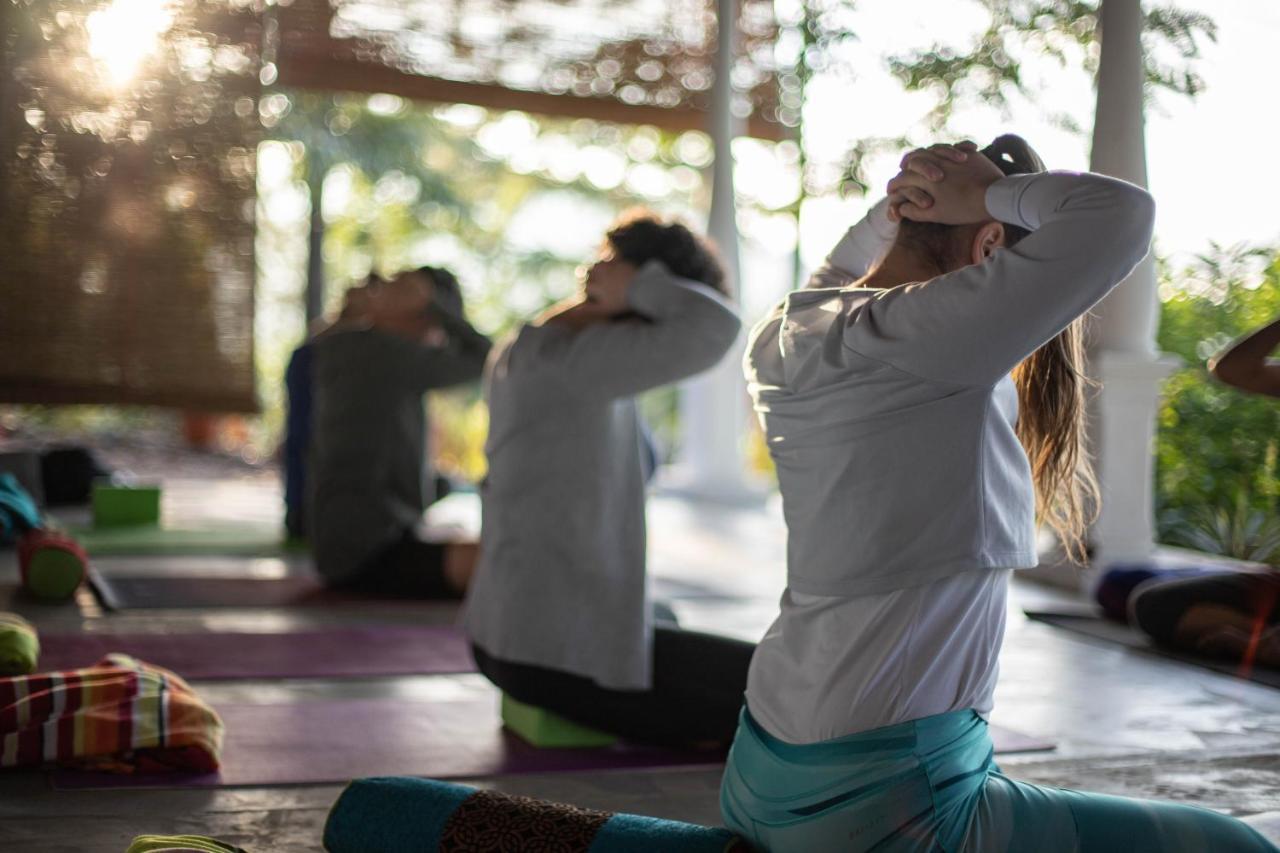 Welikande Yoga Retreats Hotel Digana Bagian luar foto